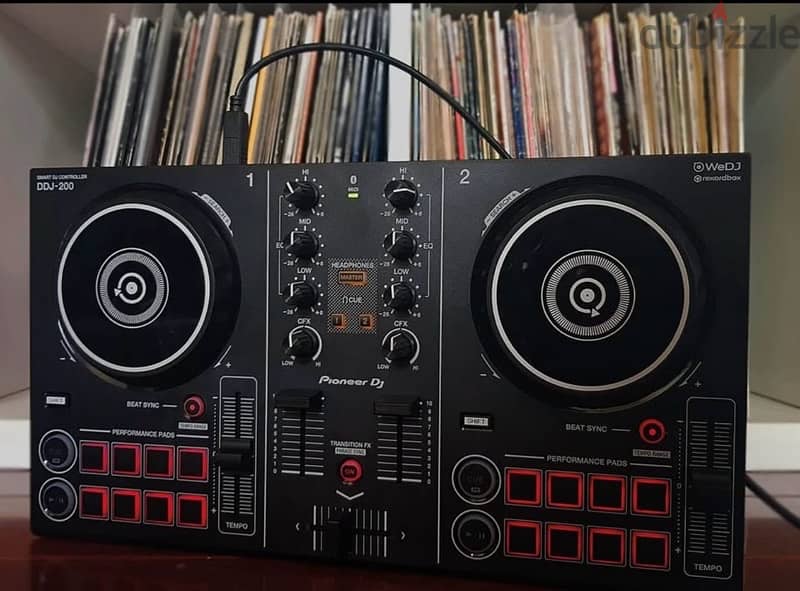 Pioneer DDJ200 controller 0