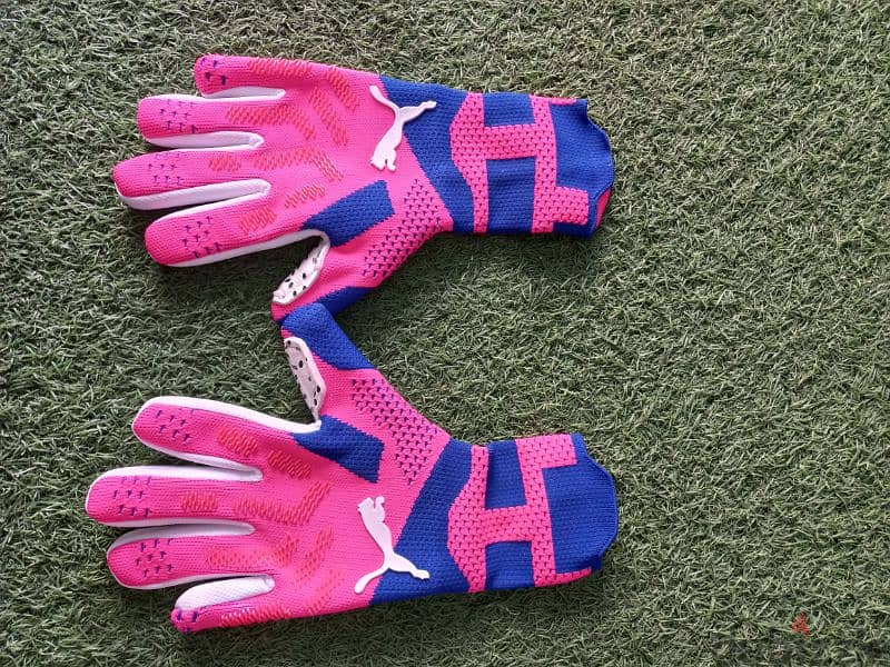 gloves football 3