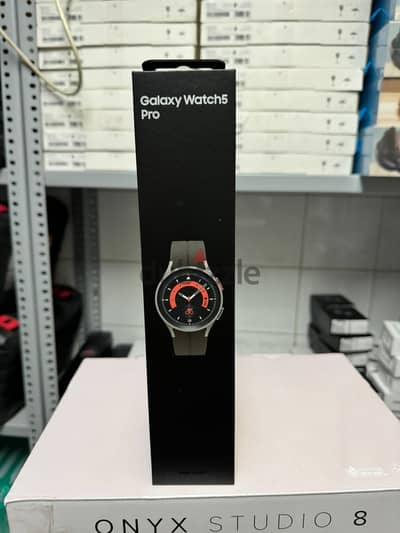 Samsung galaxy watch 5 pro 45mm r920 gray titanium amazing & new offer