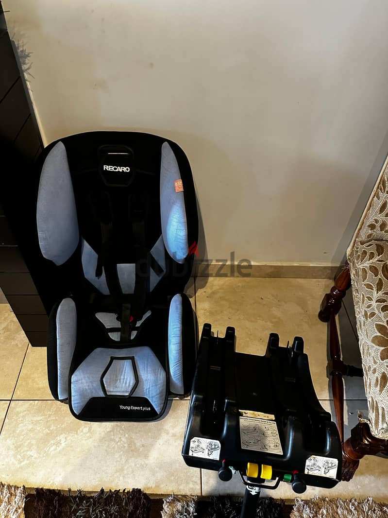 Carseat recaro young expert plus with isofix base exellent condition 5