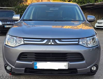 Mitsubishi Outlander 2014