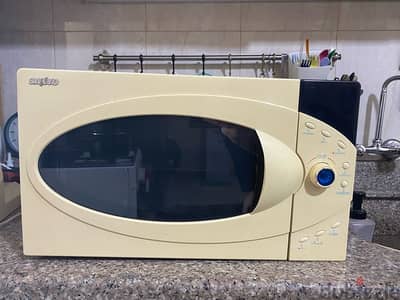 microwave used very strong and excellent heated