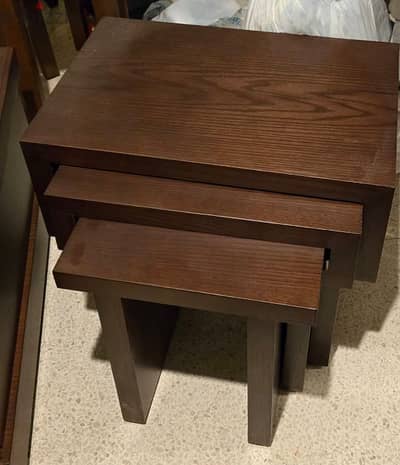 nesting table