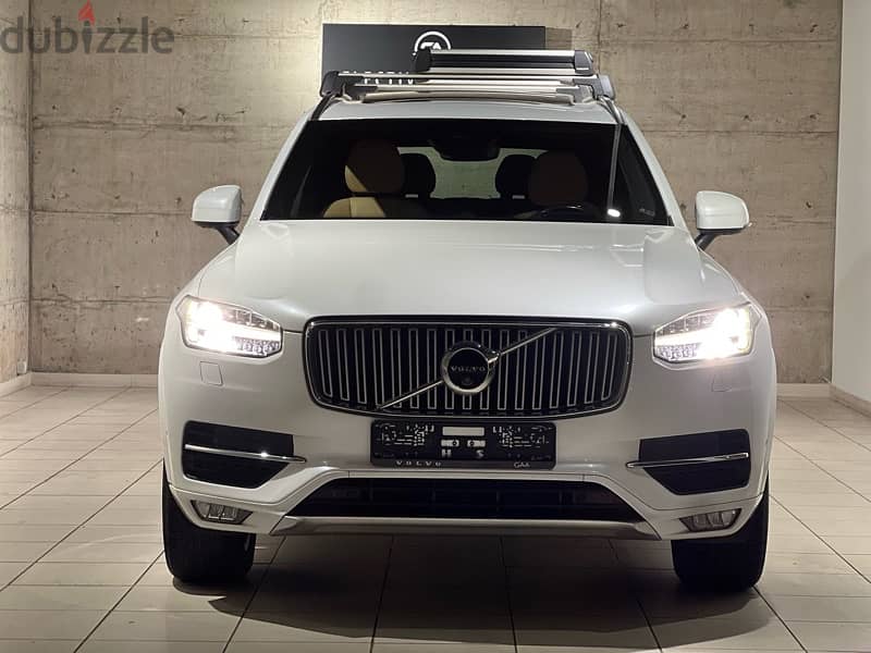 Volvo XC90 inscription 2017 1 Owner full service at dealership 0