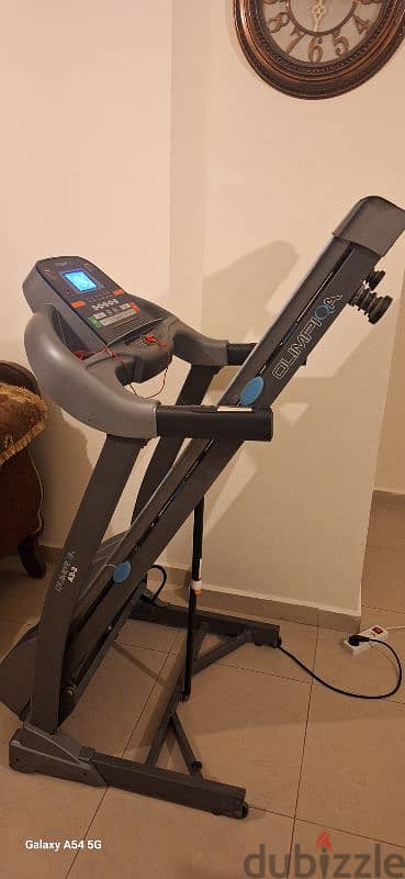 Like New Olimpiqa Treadmill b 130$