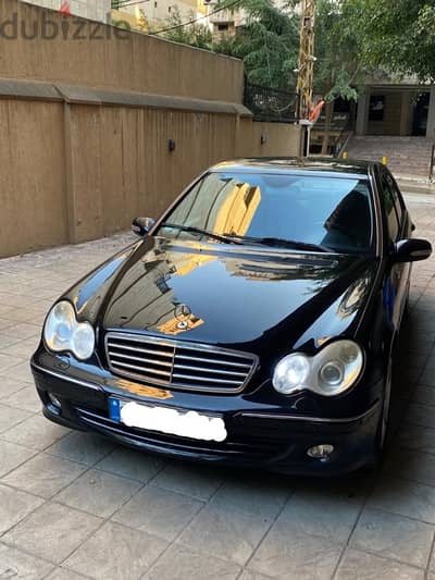 Mercedes-Benz C-Class 2007