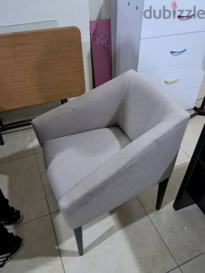 1 table 2 chair