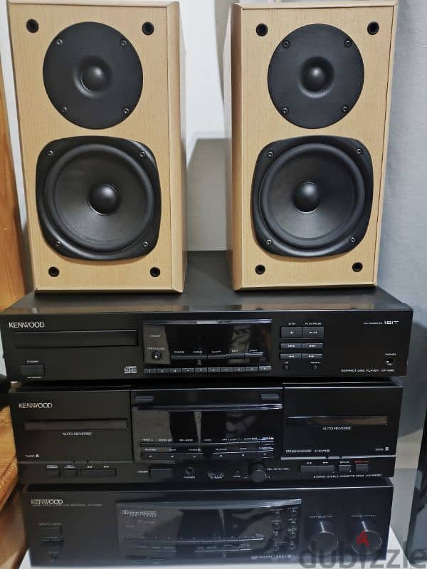 Kenwood full hi-fi system 0