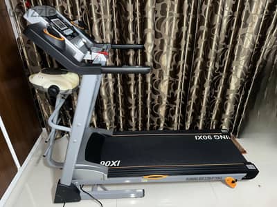 Treadmill Running 90XI – 2.25HP with Massager | Foldable