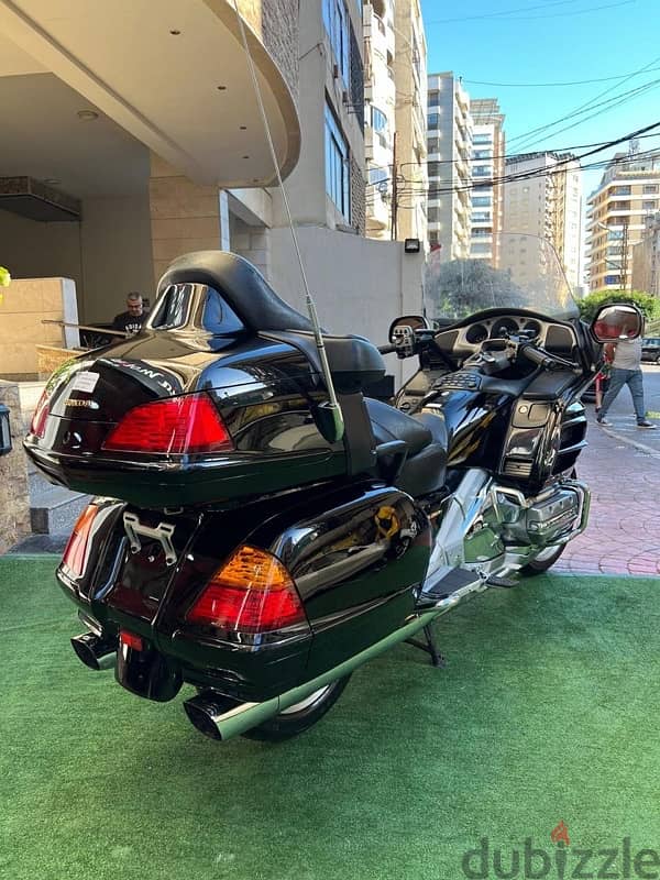 Honda Goldwing 1800 cc 2