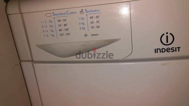 Indesit Condenser dryer 8kg 2