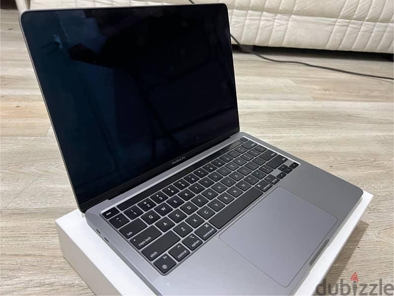 Macbook Pro m1 2020 super clean 1