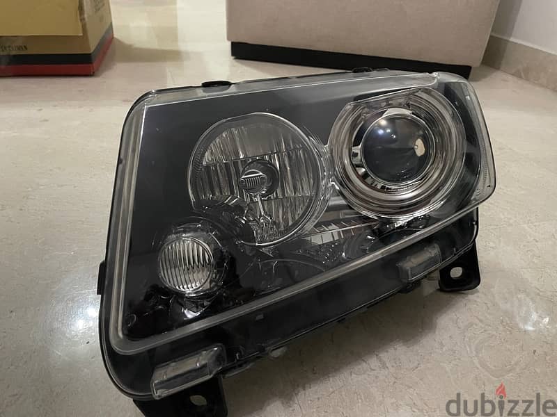 Jeep Compass 2016 Headlights 12