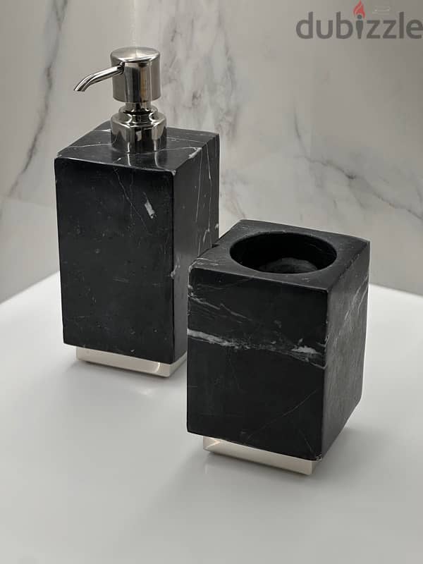 3-piece dark grey marble bathroom set 1