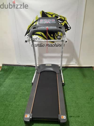 tttreadmill sports machines 2hp motor power, like new