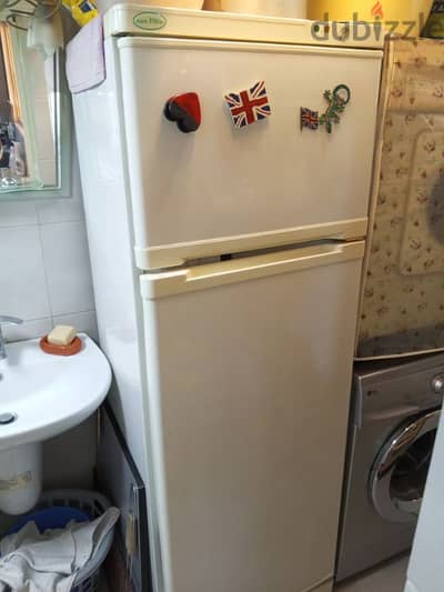 fridge used in very good condition