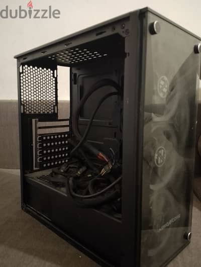 pc case very clean