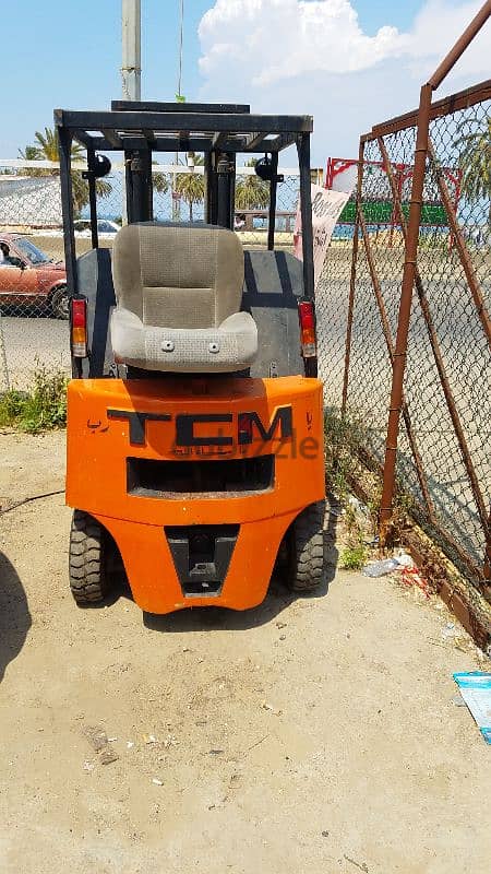 Forklift tcm رافعة شوكية 1