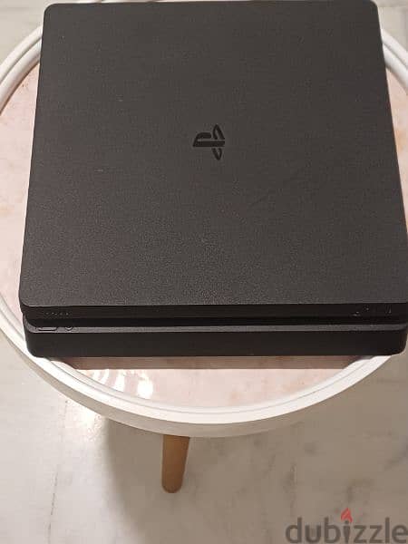 ps4 slim 1