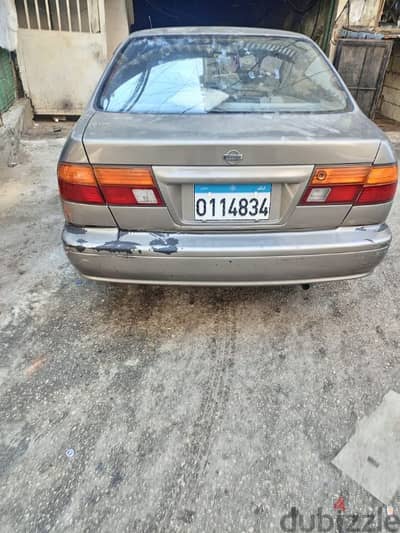 Nissan Sunny 1996