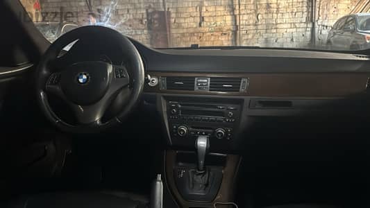 BMW 3-Series 2009