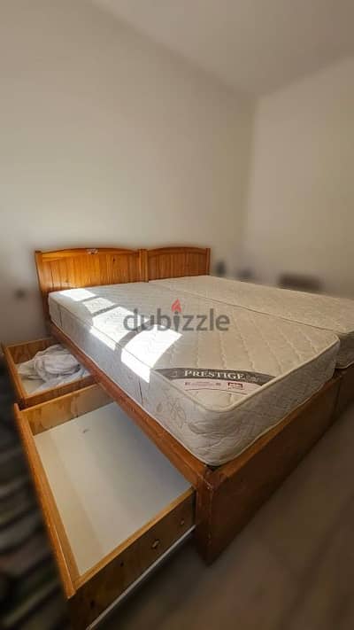 bed - commode - mattress