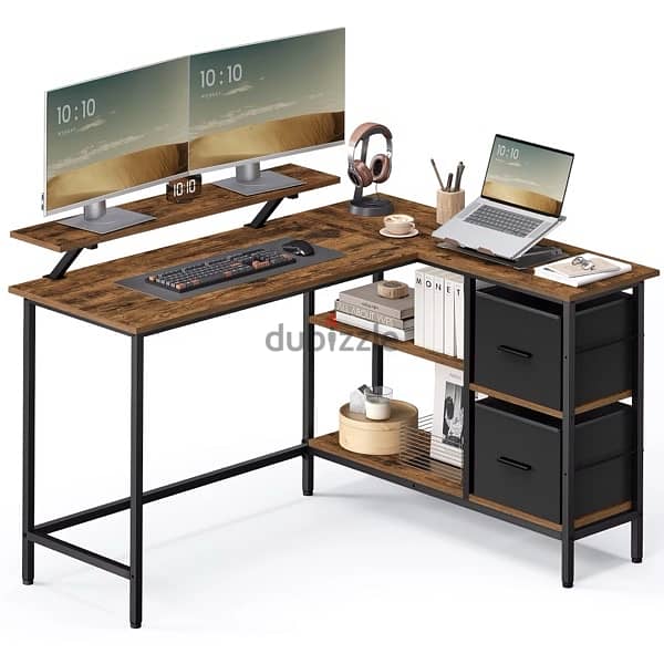 computer/cornet Desk 4