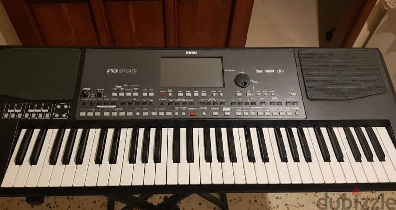 Korg pa 600. very clean keyboard not used 0