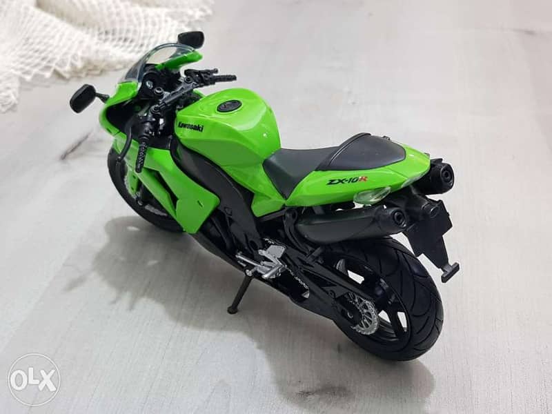 1/12 NewRay Kawasaki Ninja Diecast Motorcycle 3