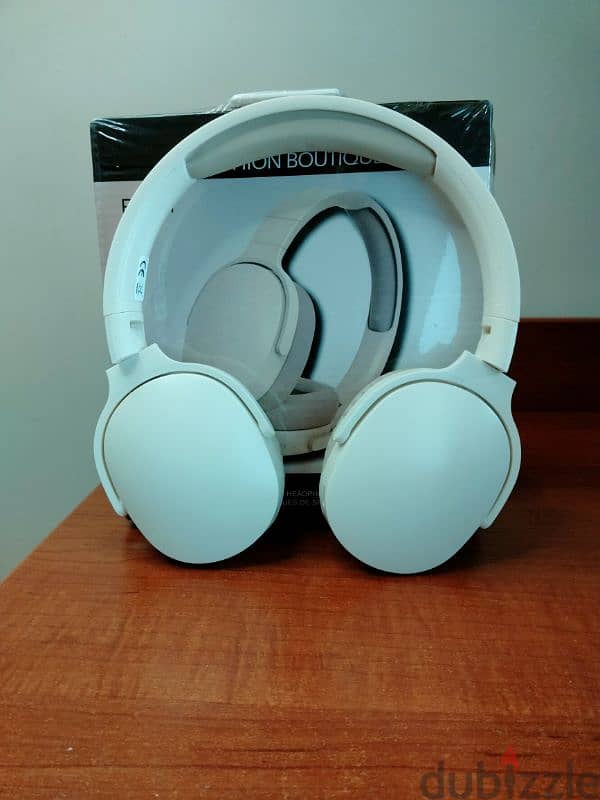 Wireless Headphones 1