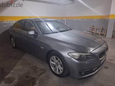 BMW 5-Series 2011