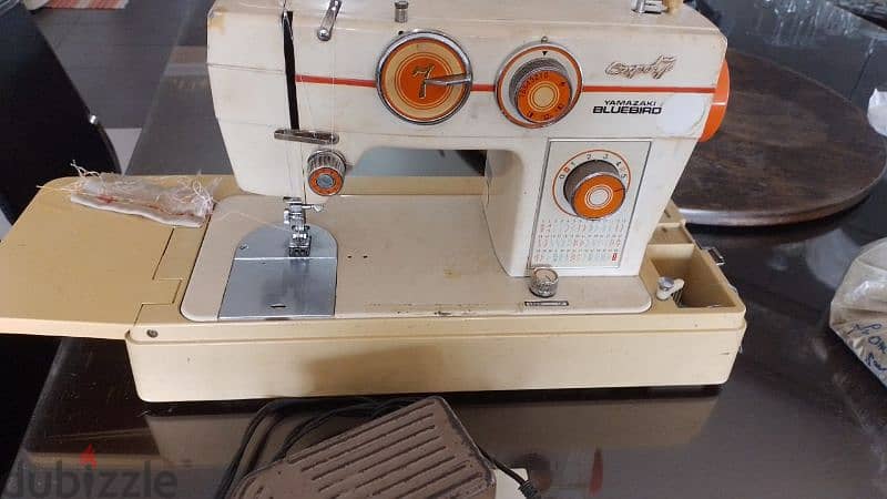 sewing machine 0