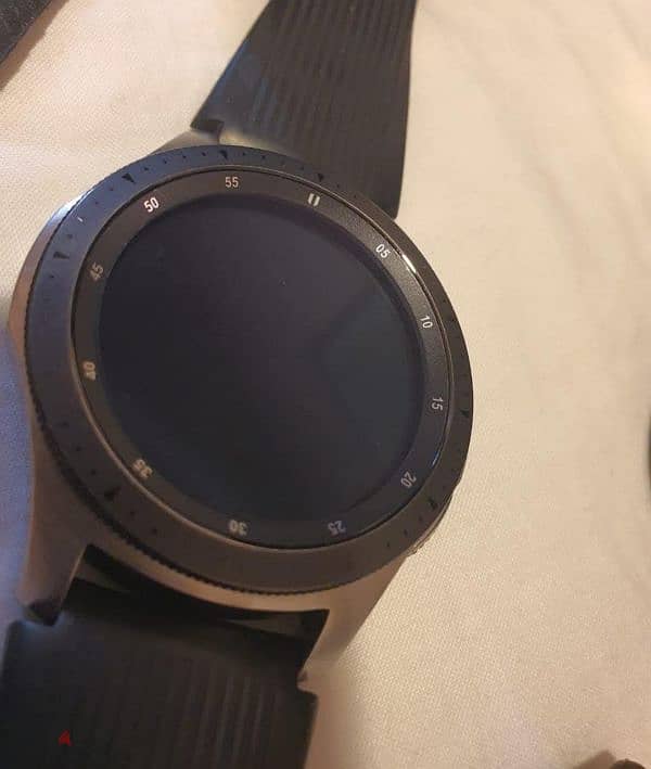 Samsung galaxy watch S4 original (46mm) 2