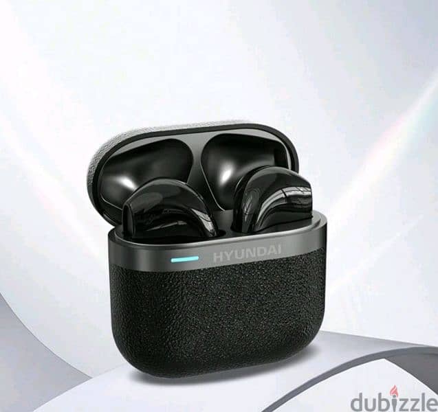 HYUNDAI NEW AIRPODS 1