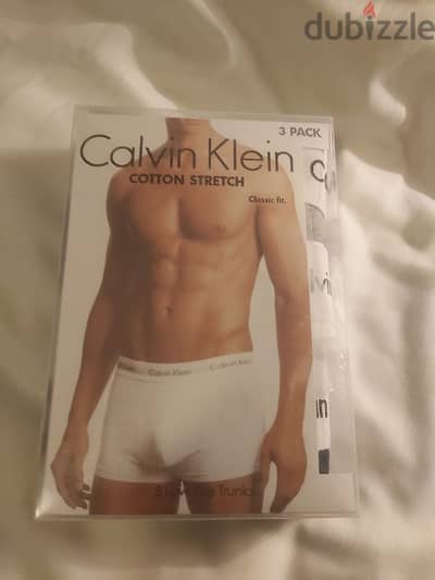 Calvin Klein boxer 3 pieces size Medium