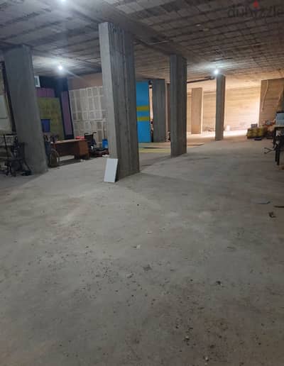 Warehouse for rent in Aamchit مستودع للإيجار في عمشيت