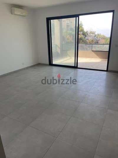 Apartment for sale in Blat شقة للبيع ب بلاط