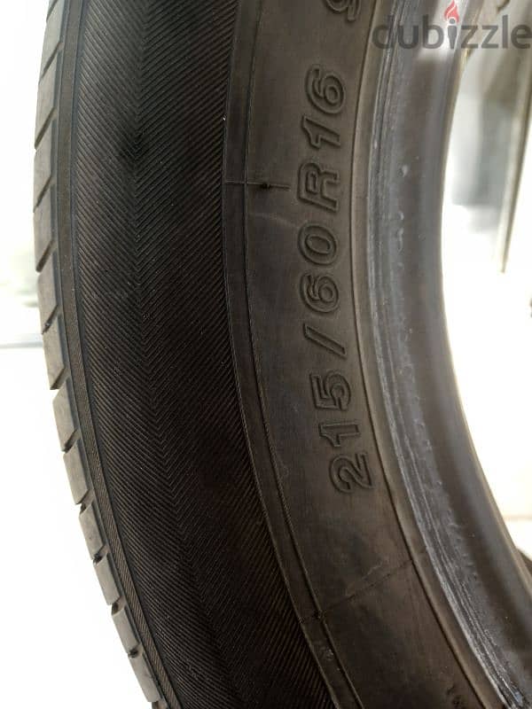 yokohama 215 60 R16 very good condition 2