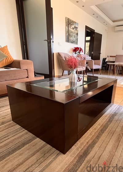 Center table for sale - طاولة وسط للبيع