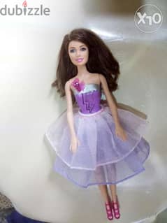 CORRINE -Barbie PRINCESS POWER Mattel machine as new doll=16$