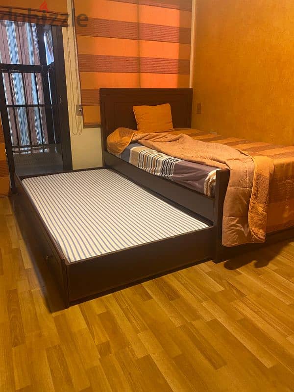 Full bedroom in good condition for sale 4