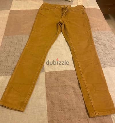 Universal Thread Brand Havan Pants size 29 New Condition & Original