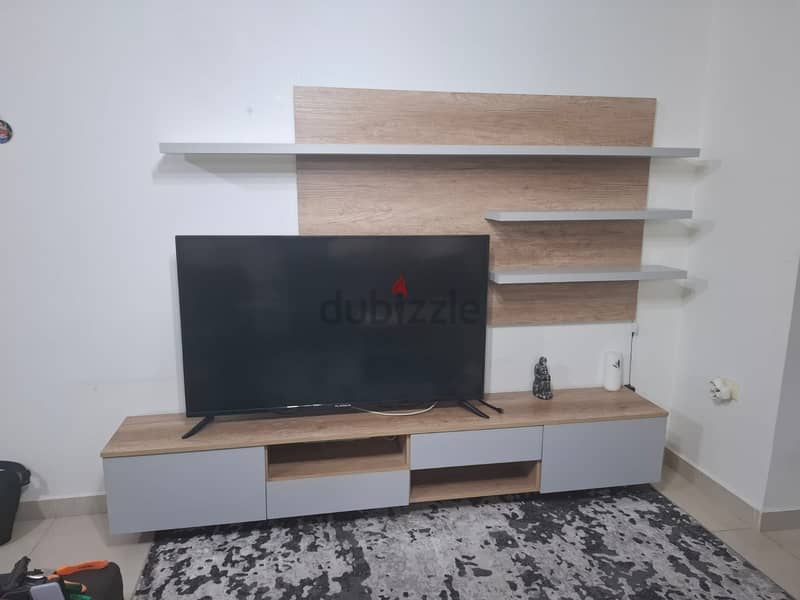 TV Unit & Salon 0