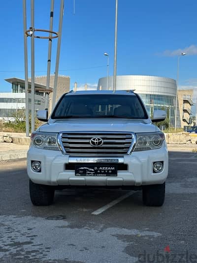 Toyota Land Cruiser 2011