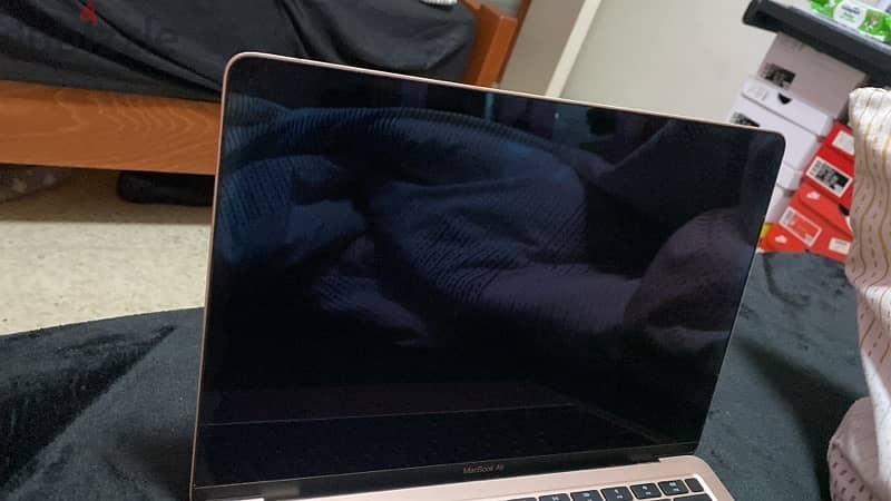 macbook air M1 4