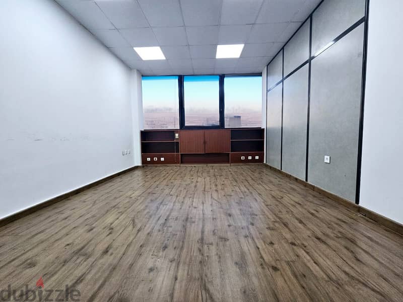 JH25-3893 Office 80m2 for renrt in Hamra, $ 780 cash 0