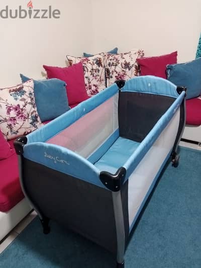 like new baby bed used for 2 weaks