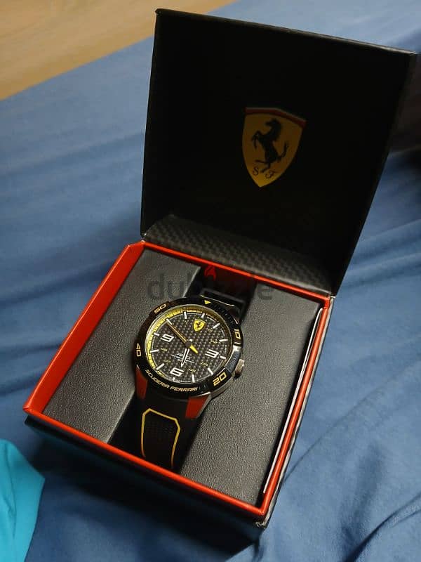 Scuderia ferrari watch 1