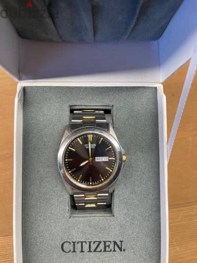 Citizen watch (used) with box and certificate