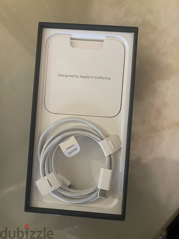 iphone 12  pro 256 gb gold excellent condition 3